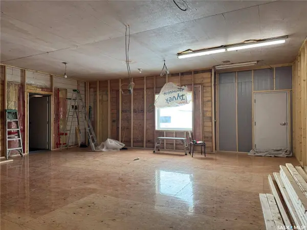 205-207 Main STREET, Lintlaw, SK S0A 2H0