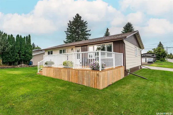 301 9th STREET E, Wynyard, SK S0A 4T0