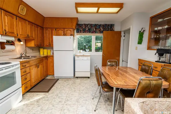 404 6th STREET E, Wynyard, SK S0A 4T0