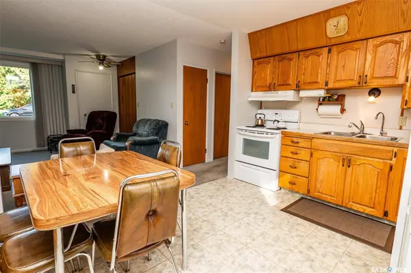 404 6th STREET E, Wynyard, SK S0A 4T0