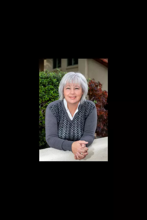 Lowe-Debbie_Gina Gray Sweater at Grace Church