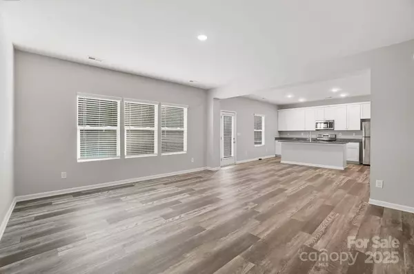 103 Fosters Glen PL, Mooresville, NC 28115