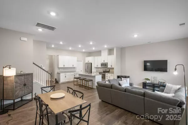 8928 Morning Mist RD, Harrisburg, NC 28215