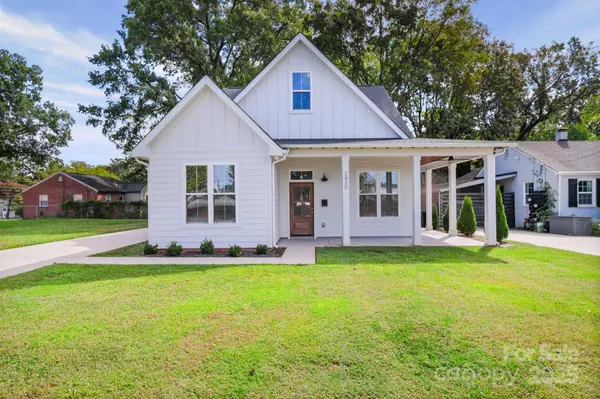 2420 Grimes ST, Charlotte, NC 28206