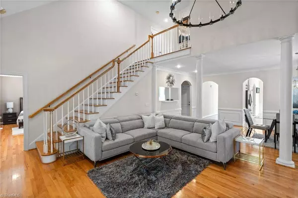 975 Boyer DR, Clemmons, NC 27012