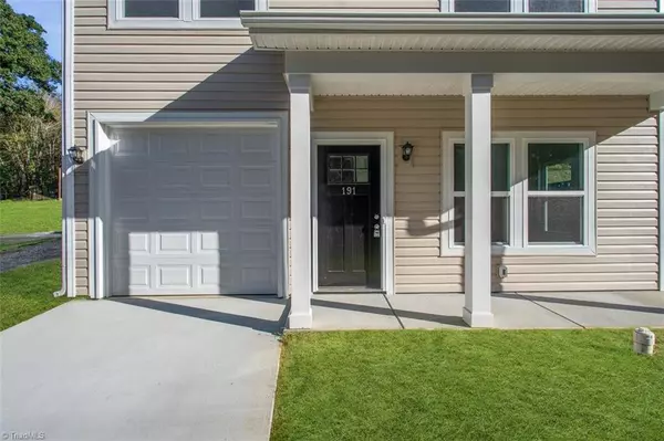 191 Young DR, Lexington, NC 27292