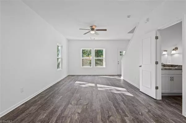 193 Young DR, Lexington, NC 27292