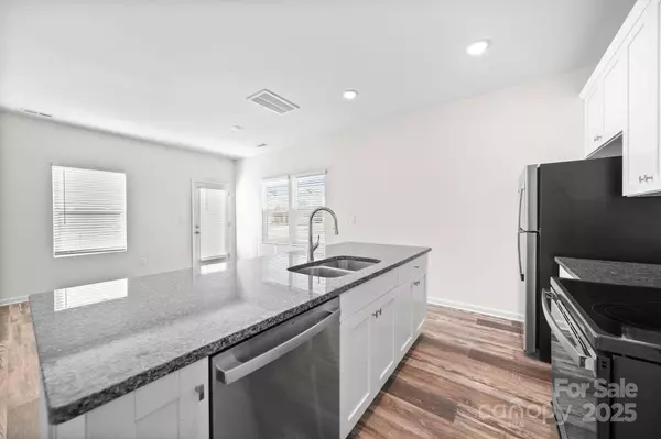 120 Fosters Glen PL, Mooresville, NC 28115