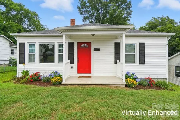 83 Woodsdale PL SE, Concord, NC 28025