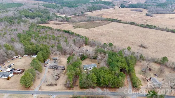 40348 Barnhardt RD, New London, NC 28127