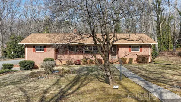 701 E Oakwood AVE, Albemarle, NC 28001