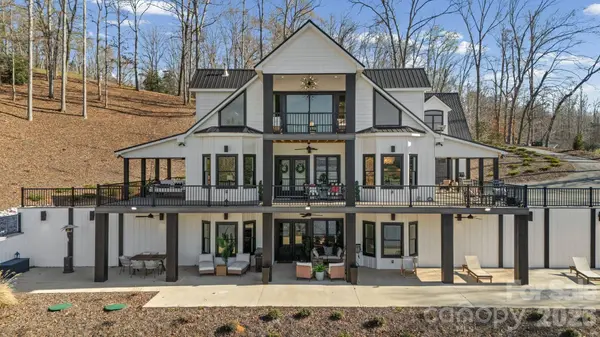 587 Carolina DR, Troy, NC 27371