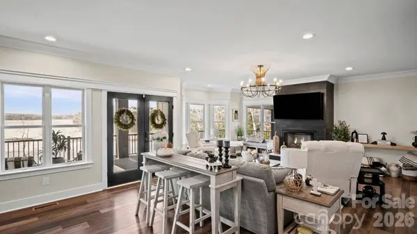 587 Carolina DR, Troy, NC 27371