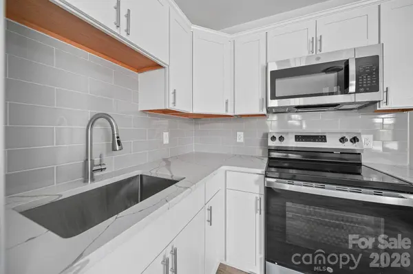 709 Sherman ST, Badin, NC 28009