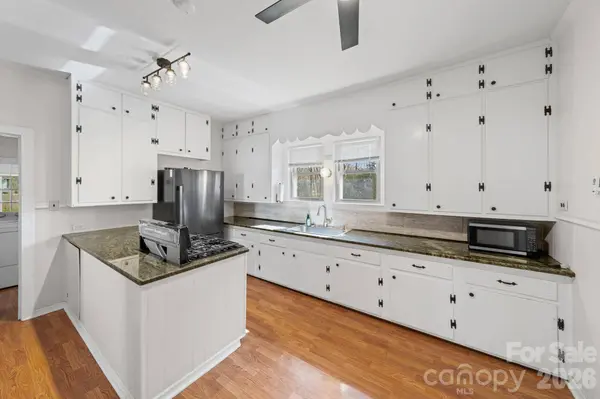 402 Edgemont ST, Albemarle, NC 28001