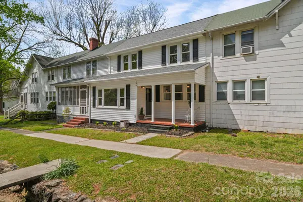 196 Spruce ST, Badin, NC 28009