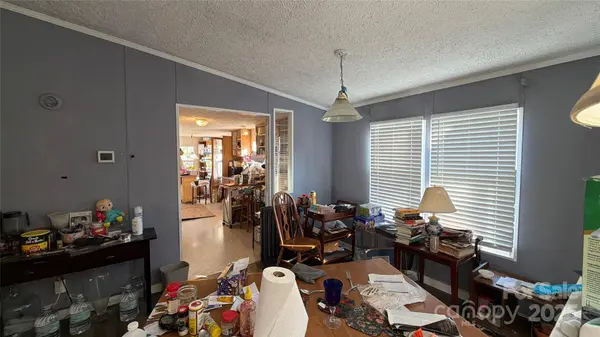 2913 Crystal DR, Midland, NC 28107