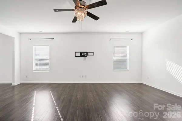 165 Old Harbor DR, Mount Gilead, NC 27306