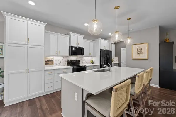 157 Montgomery PL, Mount Gilead, NC 27306