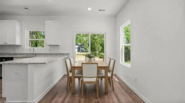 1391 Motor RD, Winston-salem, NC 27105