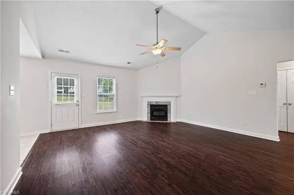 1742 Spring Path TRL, Clemmons, NC 27012