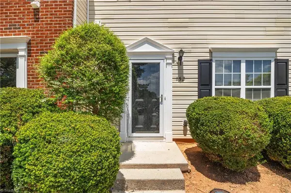 152 Queensberry CT, Greensboro, NC 27405
