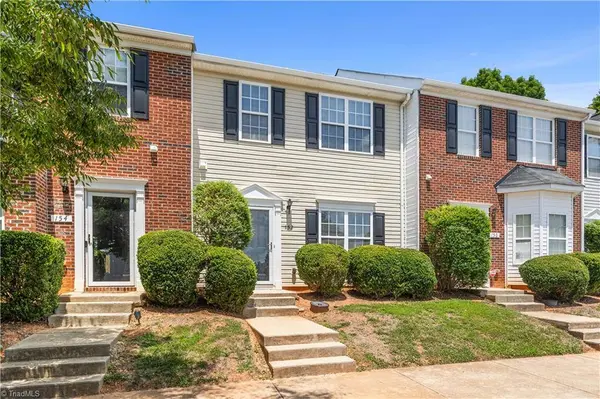 152 Queensberry CT, Greensboro, NC 27405
