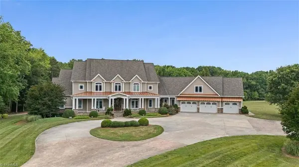 636 Lee RD, Thomasville, NC 27360