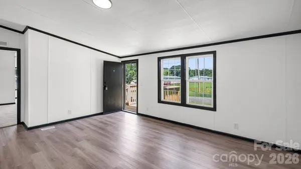 178 Zircon DR, Statesville, NC 28625