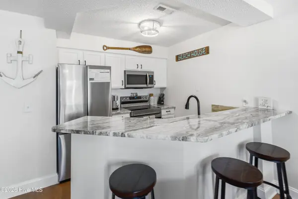 908 Resort CIR #Unit 203, Sunset Beach, NC 28468