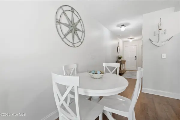 908 Resort CIR #Unit 203, Sunset Beach, NC 28468