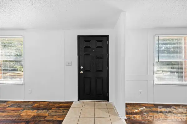 3285 Falcon Ridge RD, Maiden, NC 28650