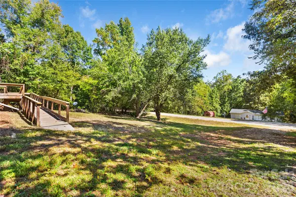 3285 Falcon Ridge RD, Maiden, NC 28650
