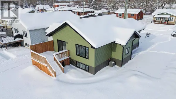 255 East Balfour ST, Sault Ste. Marie, ON P6C1W9