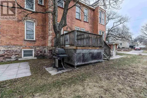 151 Woodward AVE, Sault Ste. Marie, ON P6A3T6