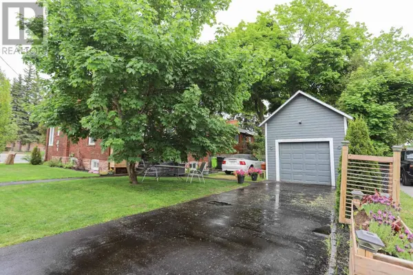 951 Wellington ST E, Sault Ste. Marie, ON P6A2N8