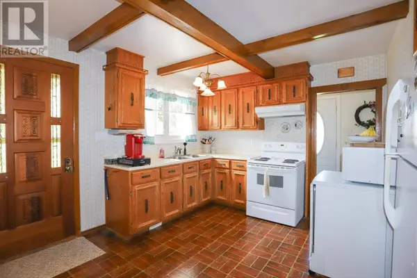 53 Chambers AVE, Sault Ste. Marie, ON P6A4T9