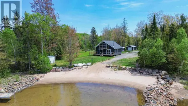 838 Four Seasons DR, Goulais River, ON P0S1E0