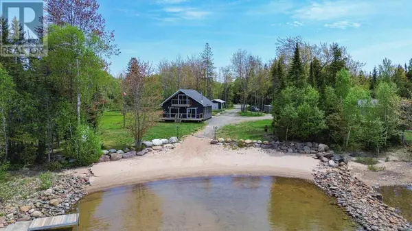 838 Four Seasons DR, Goulais River, ON P0S1E0