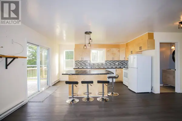838 Four Seasons DR, Goulais River, ON P0S1E0