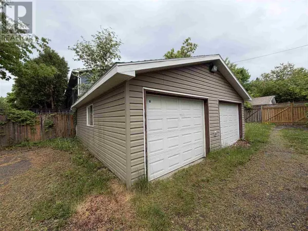 328 McNabb ST, Sault Ste. Marie, ON P6B1Y6