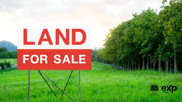 feature image of Why You Should Work With a Land Expert When Buying or Selling Land