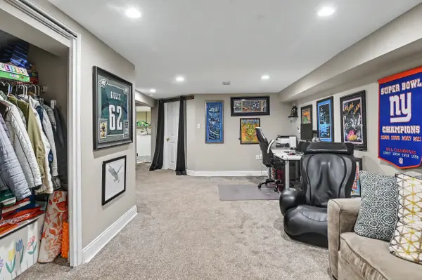 932 Lincoln Ave, West Chester, PA 19380-4549