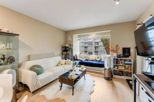 5000 Imperial ST #307, Burnaby, BC V5J 1C8