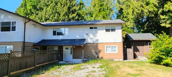 9689 131 ST, Surrey, BC V3T 3P4