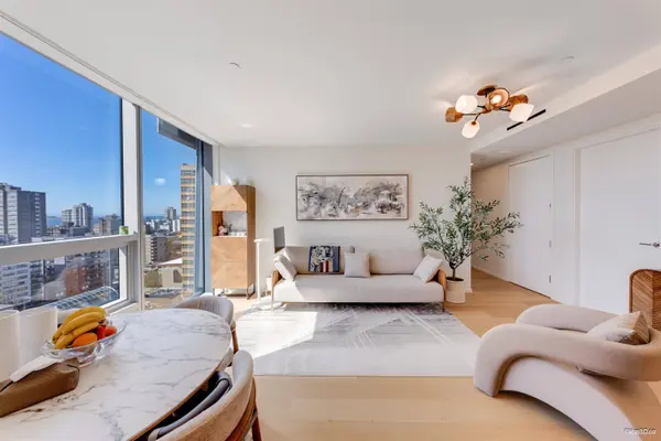 1568 Alberni ST #1605, Vancouver, BC V6G 0E3