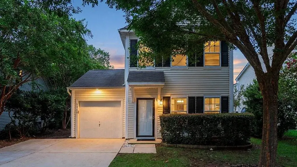 5310 Elessar Pl, Charlotte, NC 28212-1529