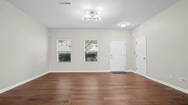 5310 Elessar Pl, Charlotte, NC 28212-1529