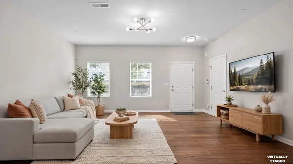 5310 Elessar Pl, Charlotte, NC 28212-1529