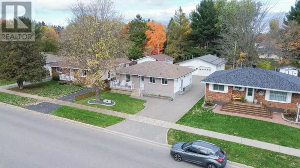 38 South Market ST, Sault Ste Marie, ON P6A5G4